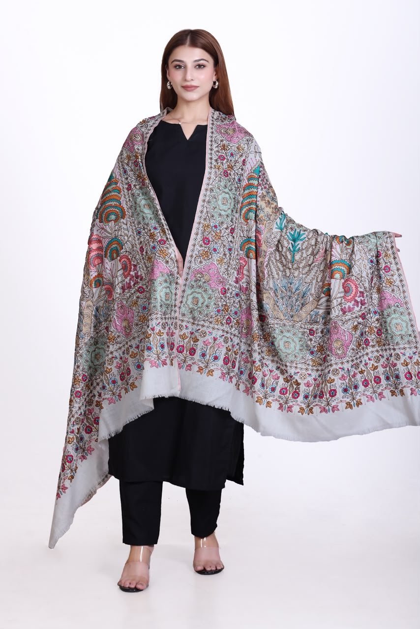 Luxe Off-White Embroidered Wool Shawl with Heritage Figural Artistry - Image 2